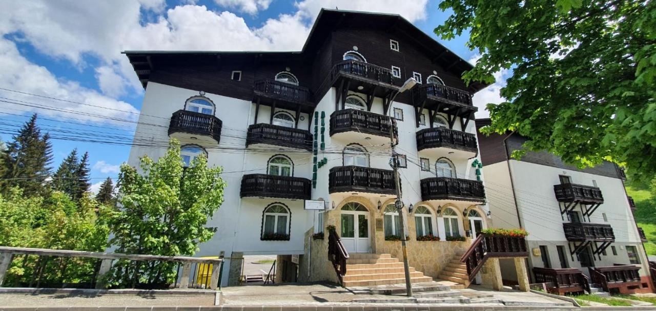 Pensiunea Alpin Predeal Exterior photo