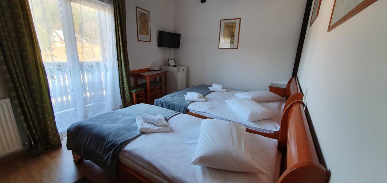 Pensiunea Alpin Predeal Exterior photo